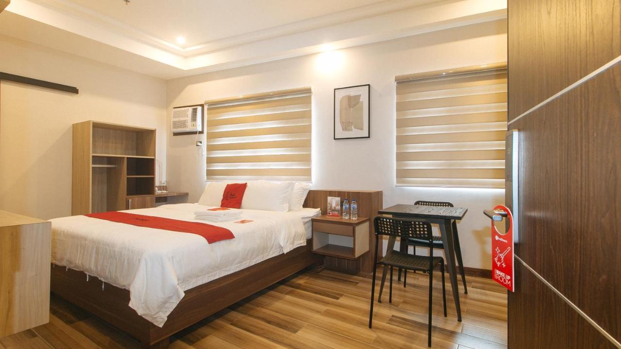 Reddoorz Plus @ Bez Tower And Residences San Juan San Juan  Exterior foto
