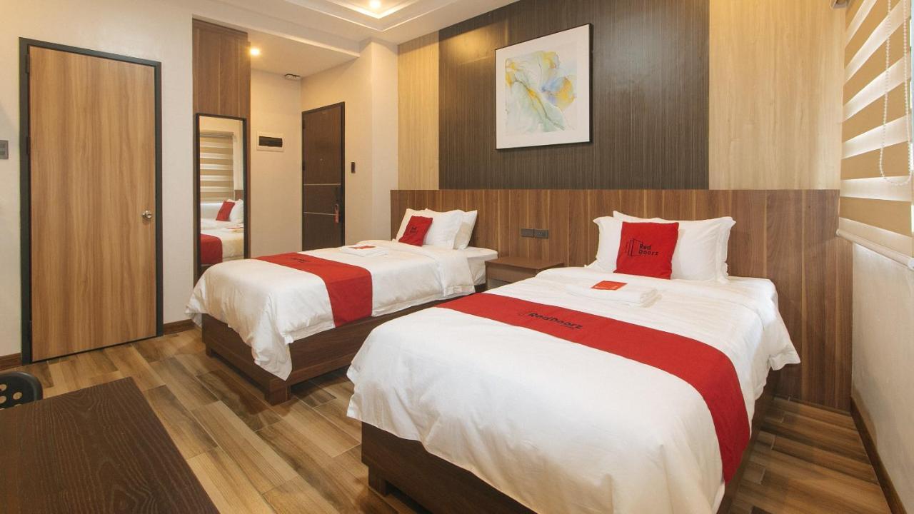 Reddoorz Plus @ Bez Tower And Residences San Juan San Juan  Exterior foto