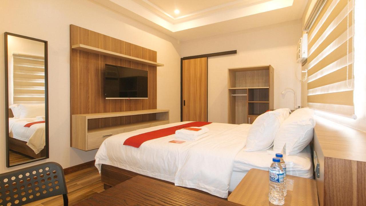 Reddoorz Plus @ Bez Tower And Residences San Juan San Juan  Exterior foto