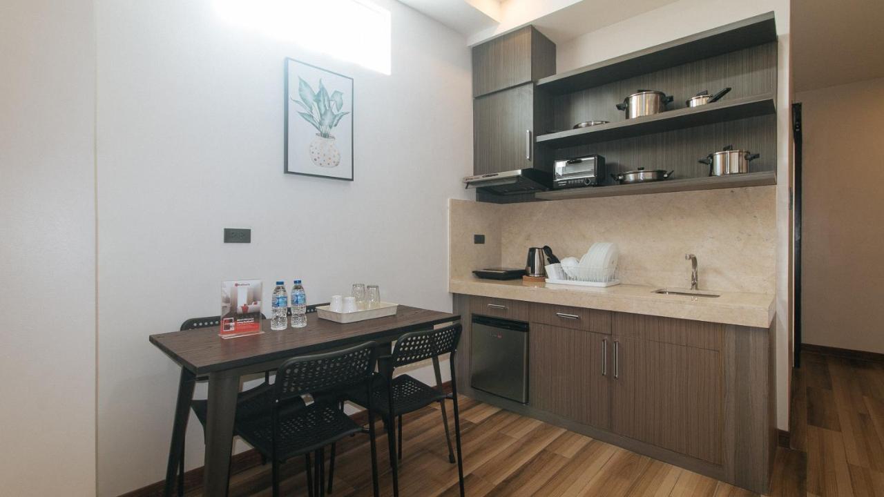 Reddoorz Plus @ Bez Tower And Residences San Juan San Juan  Exterior foto